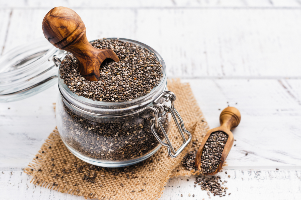 Graines de chia : bienfaits, comment les consommer et précautions